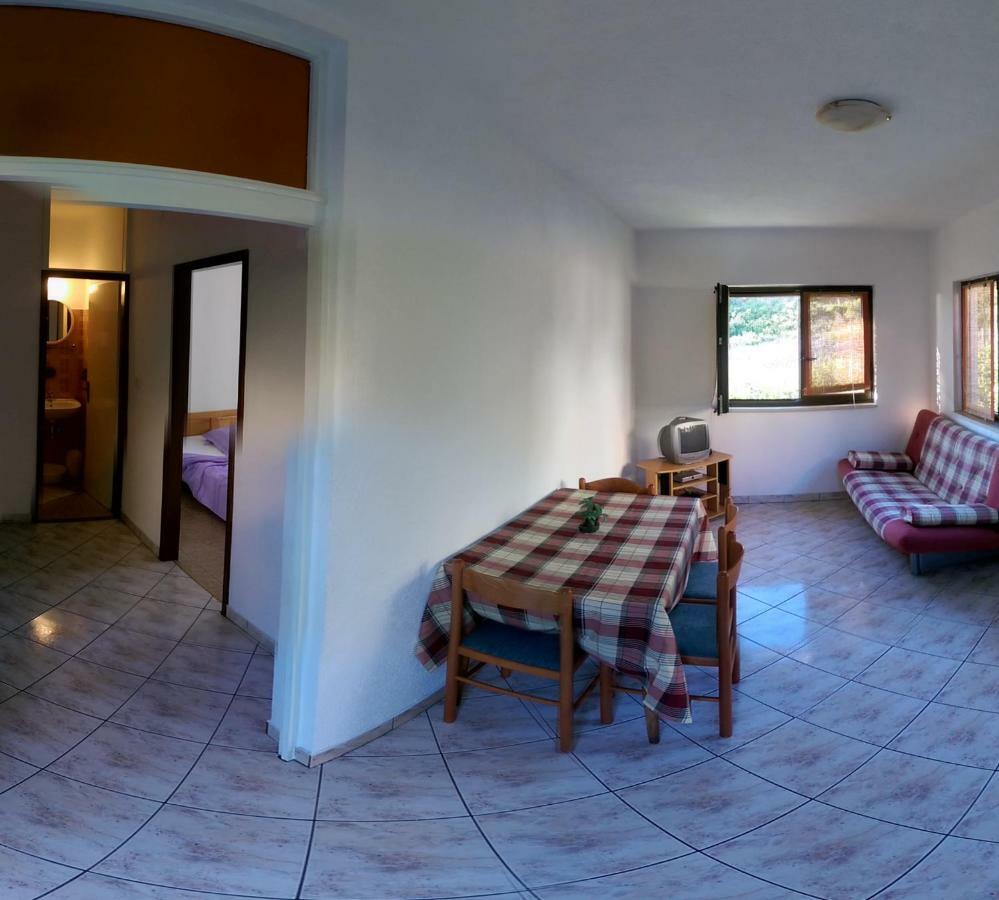 Apartmani Sandro Иван-Долац Экстерьер фото