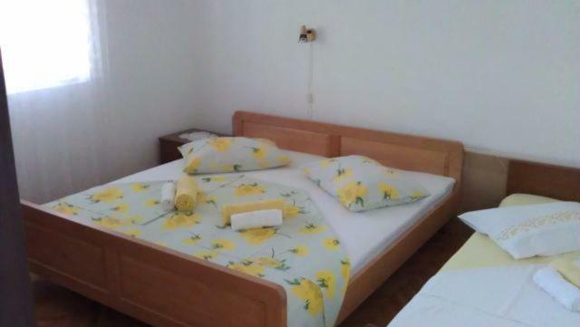 Apartmani Sandro Иван-Долац Экстерьер фото